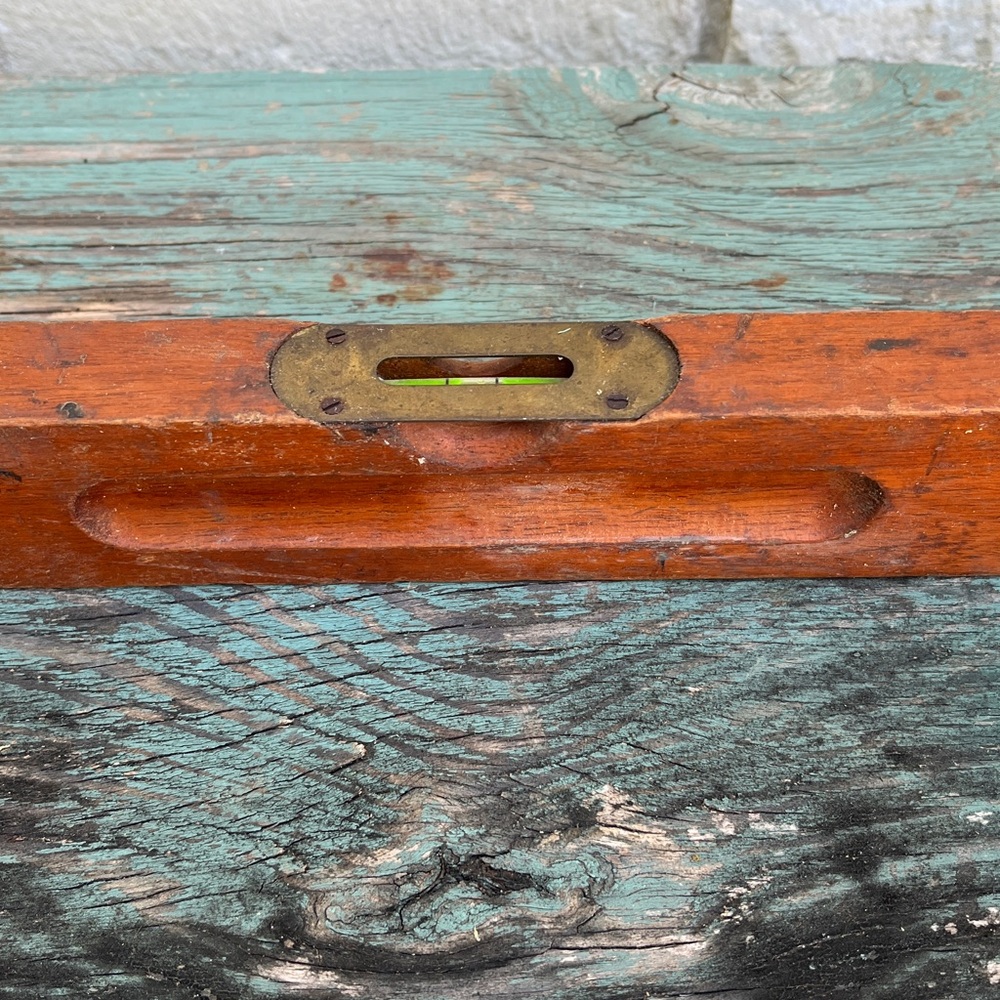 Early 1900s Wooden Level - Picture 3 of 9